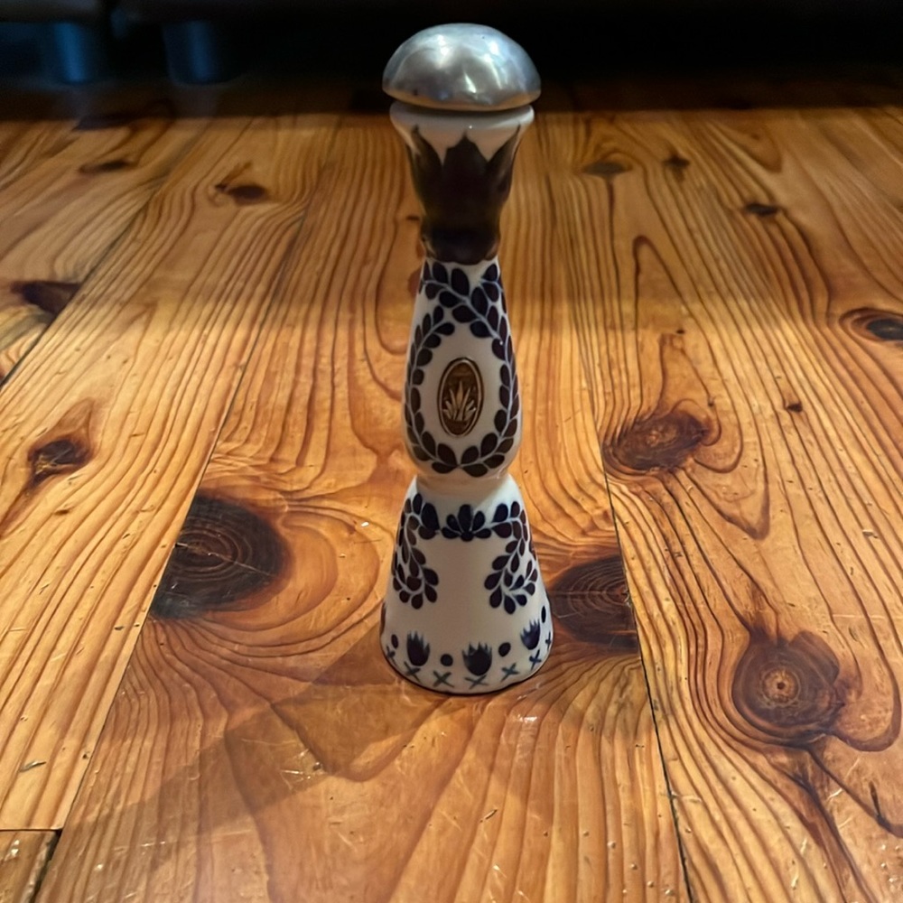 Clase Azul EMPTY , decorative bottle